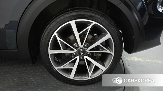Kia The New Niro id 4446524 из Кореи 13