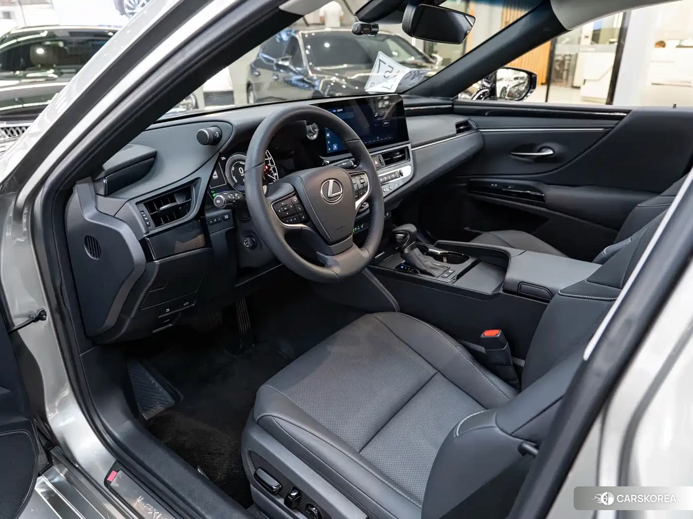 Lexus ES id 4686063 из Китая 14
