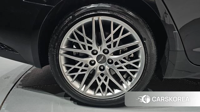 Genesis The New G70 id 4429275 из Кореи 13