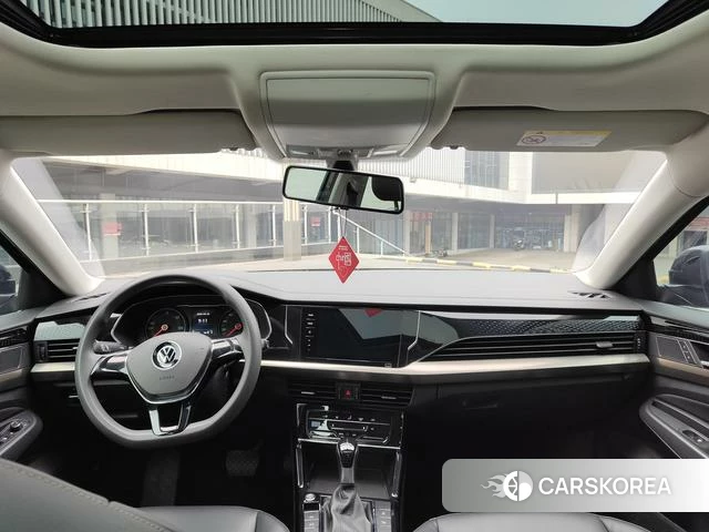 Volkswagen Passat PHEV id 4260222 из Китая 13