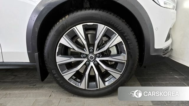 Volvo V90 Cross-Country id 4666808 из Кореи 13