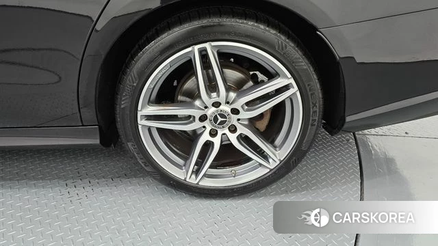 Mercedes-Benz E-Class W213 id 4502462 из Кореи 13