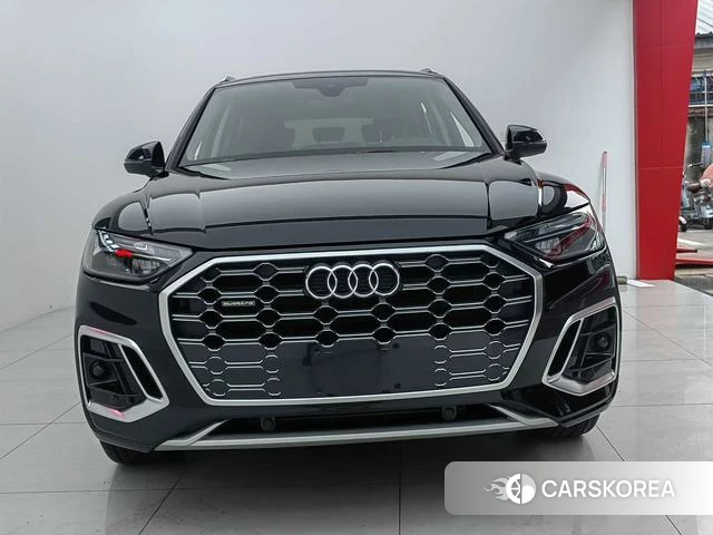 Audi Q5L id 4366014 из Китая 13