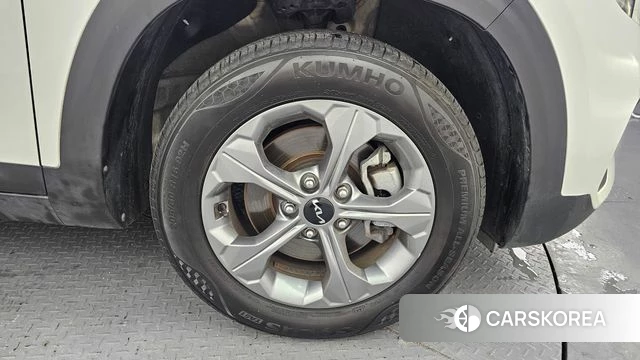 Kia Seltos id 4572937 из Кореи 12