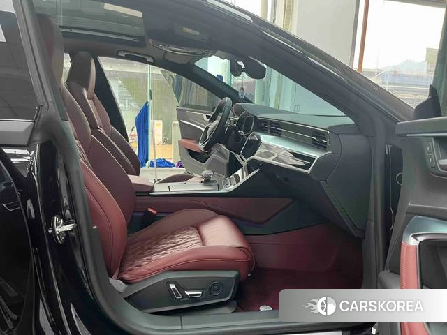 Audi A7L id 4255918 из Китая 13