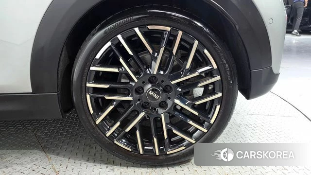 Mini Cooper S 4th Generation id 4695972 из Кореи 13