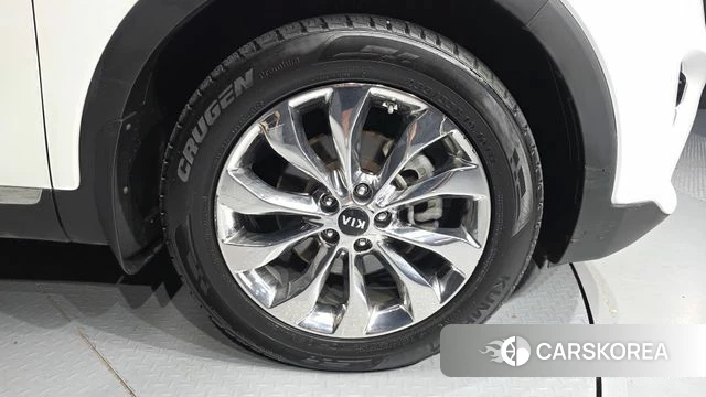 Kia The New Sorento id 4751354 из Кореи 13
