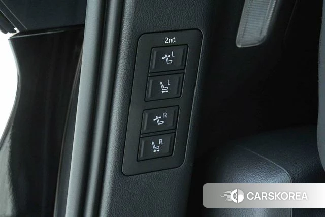 Toyota Elfa id 4329030 из Китая 13
