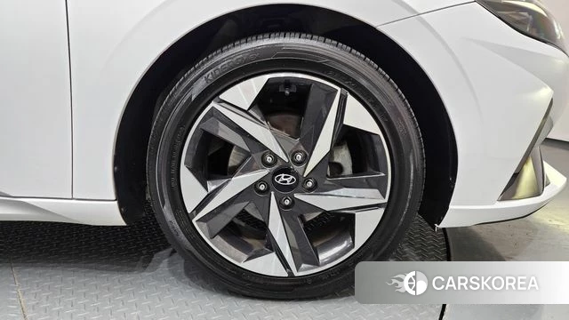 Hyundai Avante (CN7) id 4284316 из Кореи 13