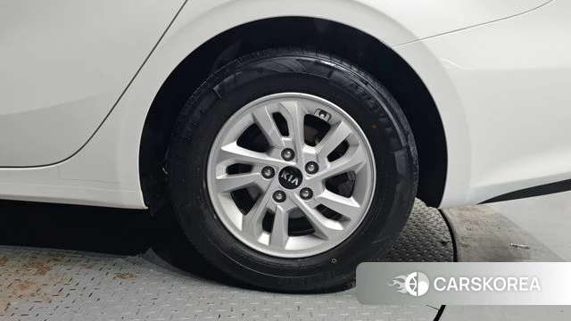 Kia Come New K3 id 4325437 из Кореи 13