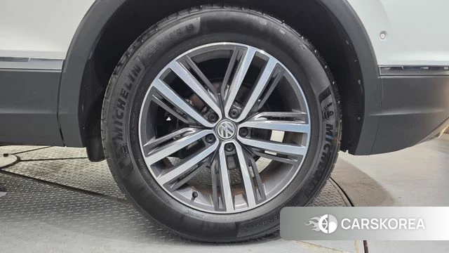 Volkswagen Tiguan Allspace id 4250462 из Кореи 13