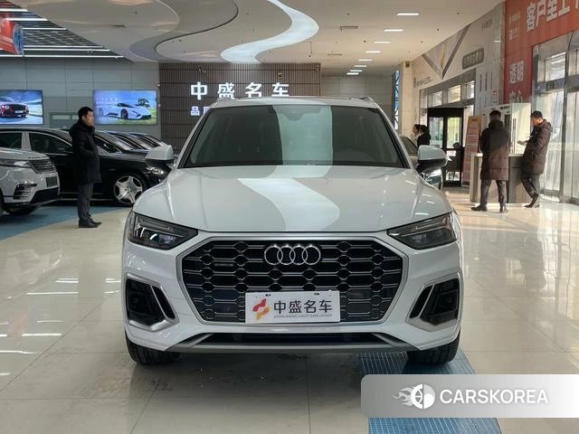 Audi Q5L id 3855983 из Китая 13