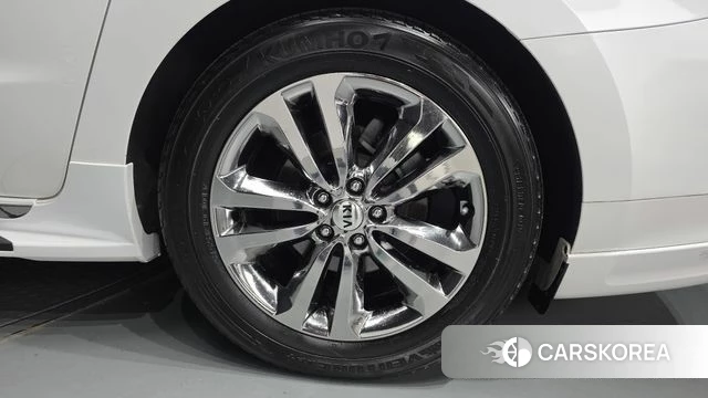 Kia All New Carnival id 4286169 из Кореи 13