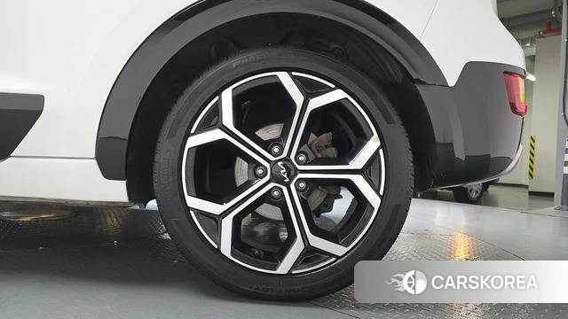 Kia Di Ol Nu Niro id 4555833 из Кореи 13