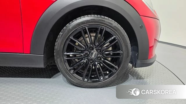 Mini Cooper Convertible id 4462653 из Кореи 13