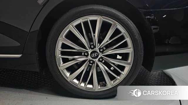 Hyundai Grandeur IG id 4310503 из Кореи 13