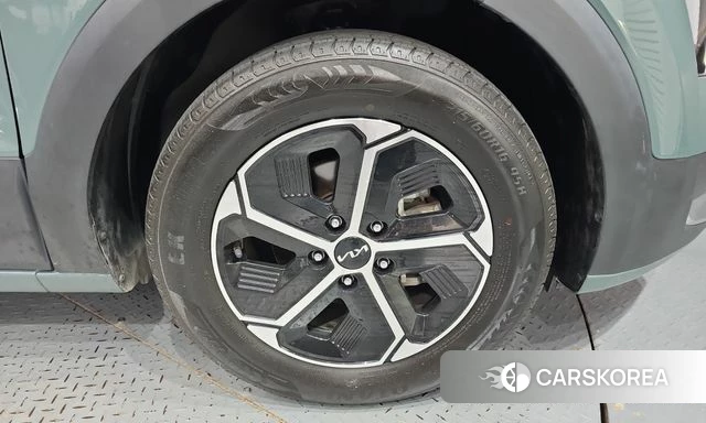 Kia Di Ol Nu Niro id 4936066 из Кореи 13