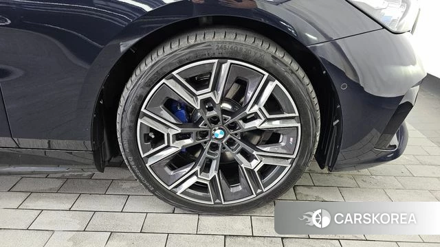 BMW 5 Series (G60) id 4649575 из Кореи 13