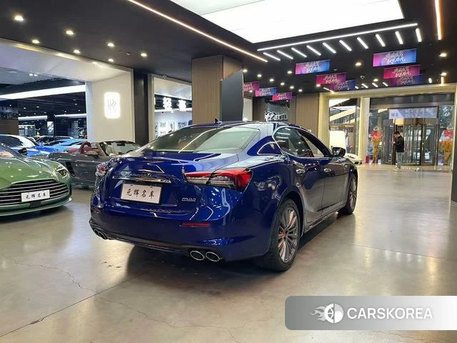 Maserati Ghibli id 4240378 из Китая 13