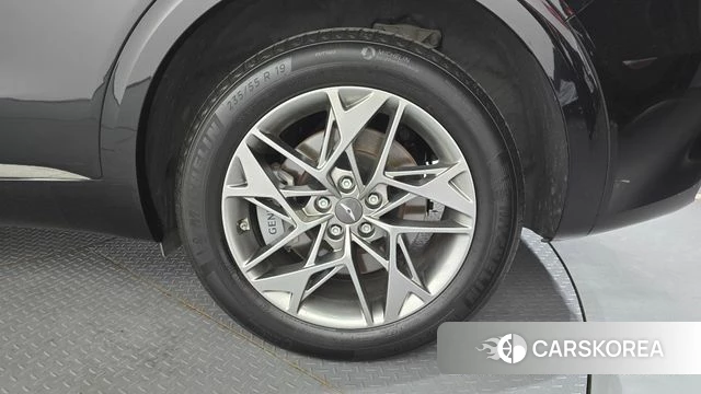 Genesis GV70 id 4505909 из Кореи 13