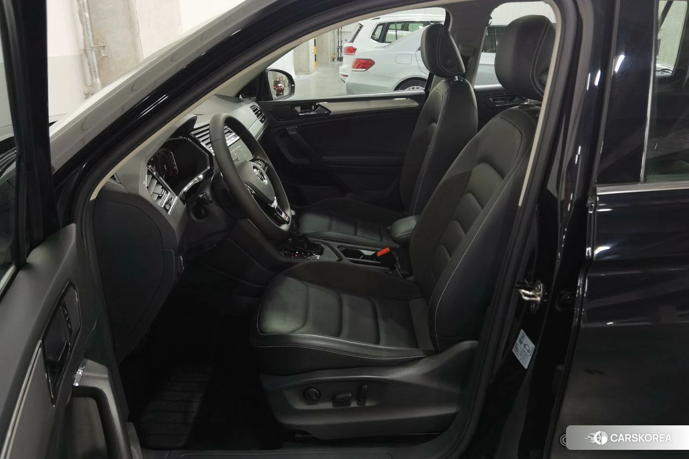 Volkswagen Tiguan L id 4426478 из Китая 13