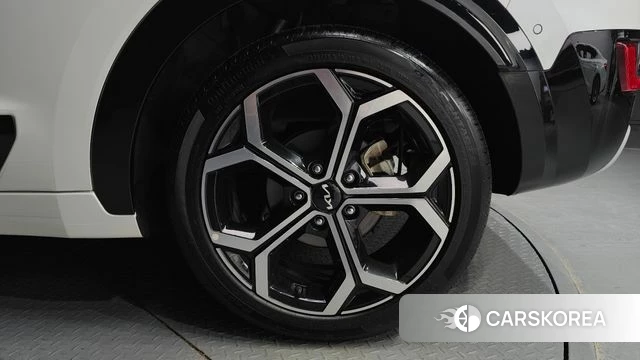 Kia Di Ol Nu Niro id 4592798 из Кореи 13