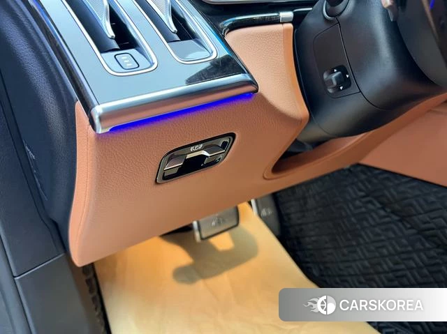 Mercedes-Benz Maybach S-class id 4335756 из Китая 13