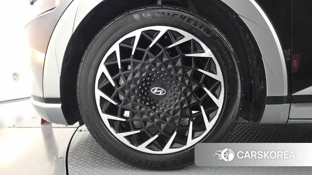 Hyundai Ionic 5 id 4754027 из Кореи 13