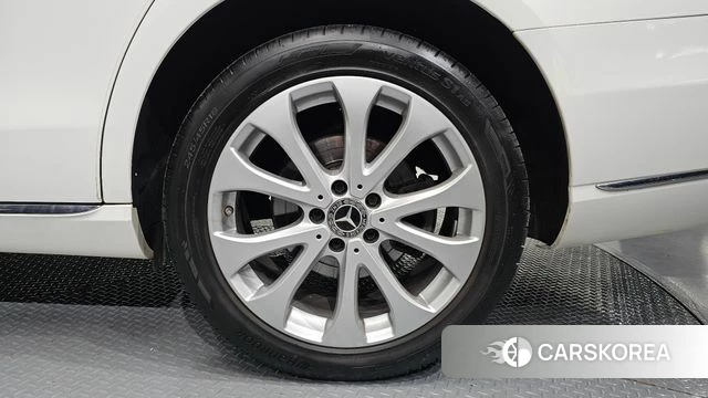 Mercedes-Benz E-Class W213 id 4525413 из Кореи 13