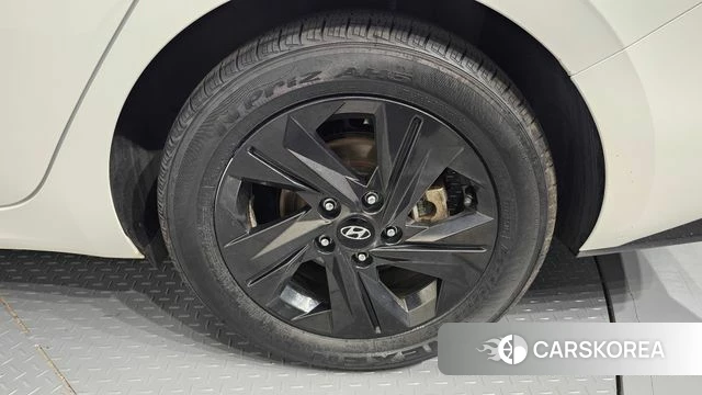 Hyundai The New Avante Hybrid (CN7) id 4591761 из Кореи 13