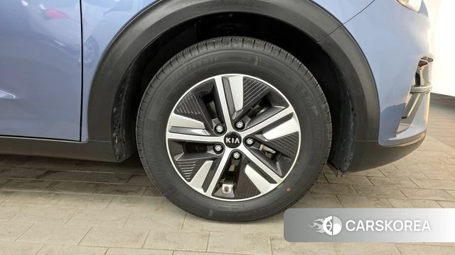 Kia The New Niro id 4232681 из Кореи 13