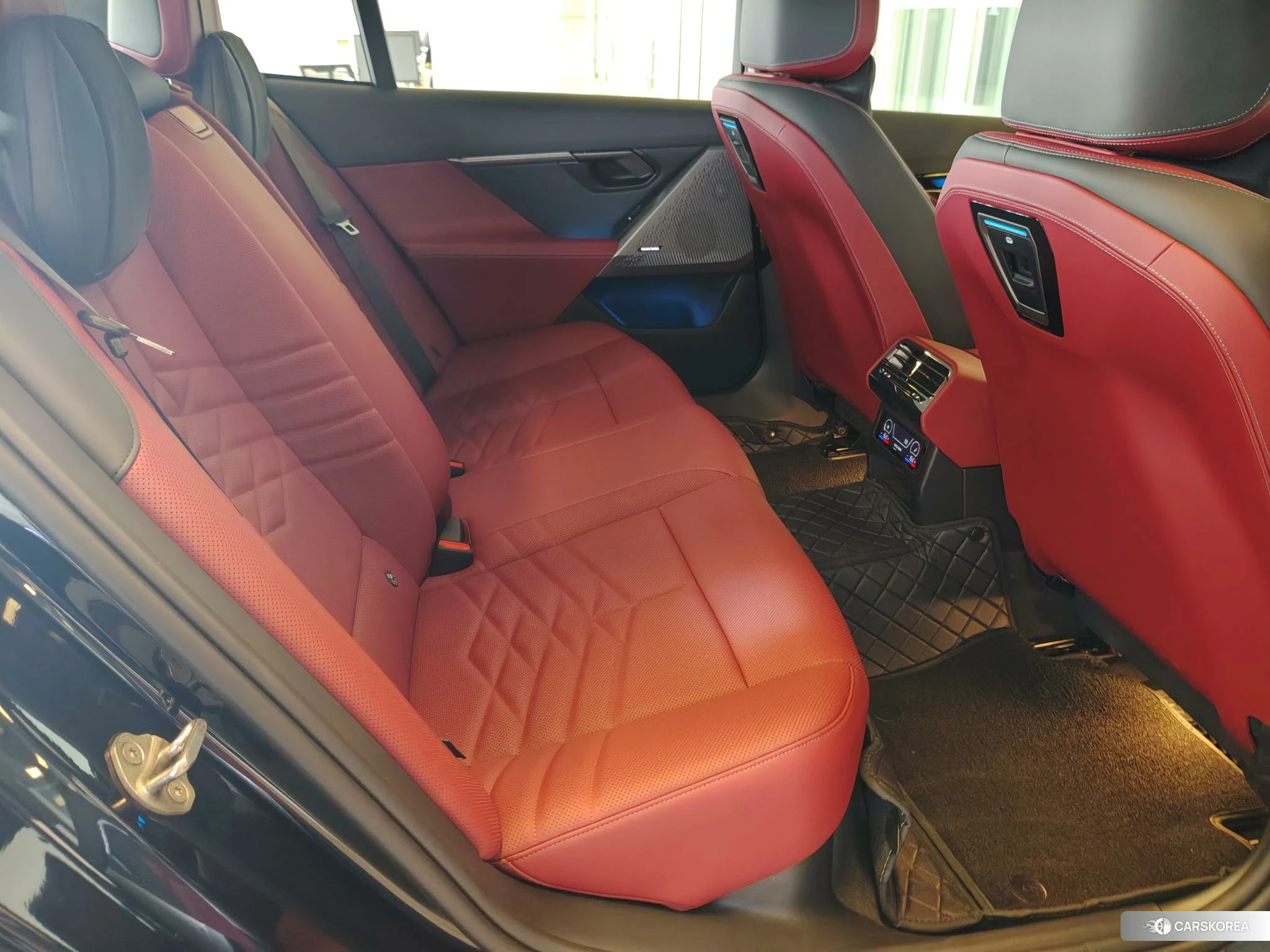 BMW i5 id 4487163 из Китая 13