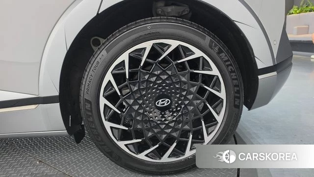 Hyundai Ionic 5 id 4745311 из Кореи 13