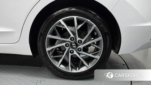 Hyundai The New Avante AD id 4882539 из Кореи 13