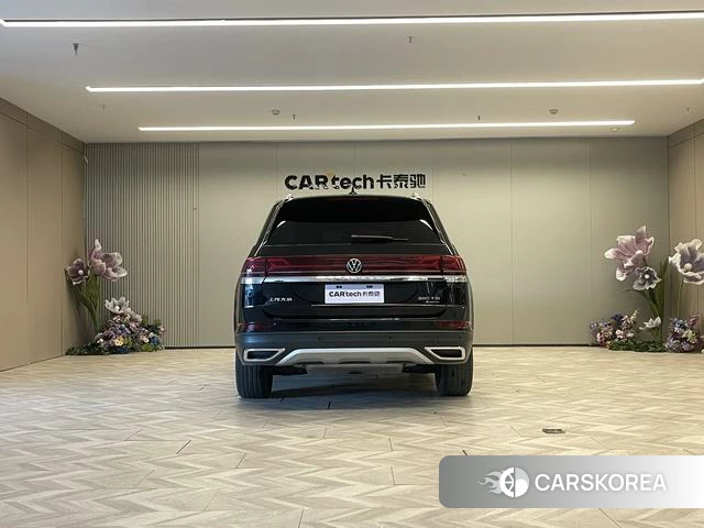 Volkswagen Tourang id 4272460 из Китая 13