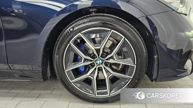 BMW 5 Series (G60) id 4739095 из Кореи 13