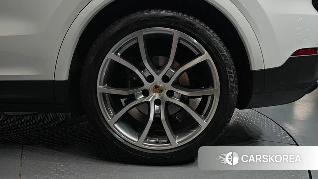 Porsche Cayenne (PO536) id 4763160 из Кореи 13