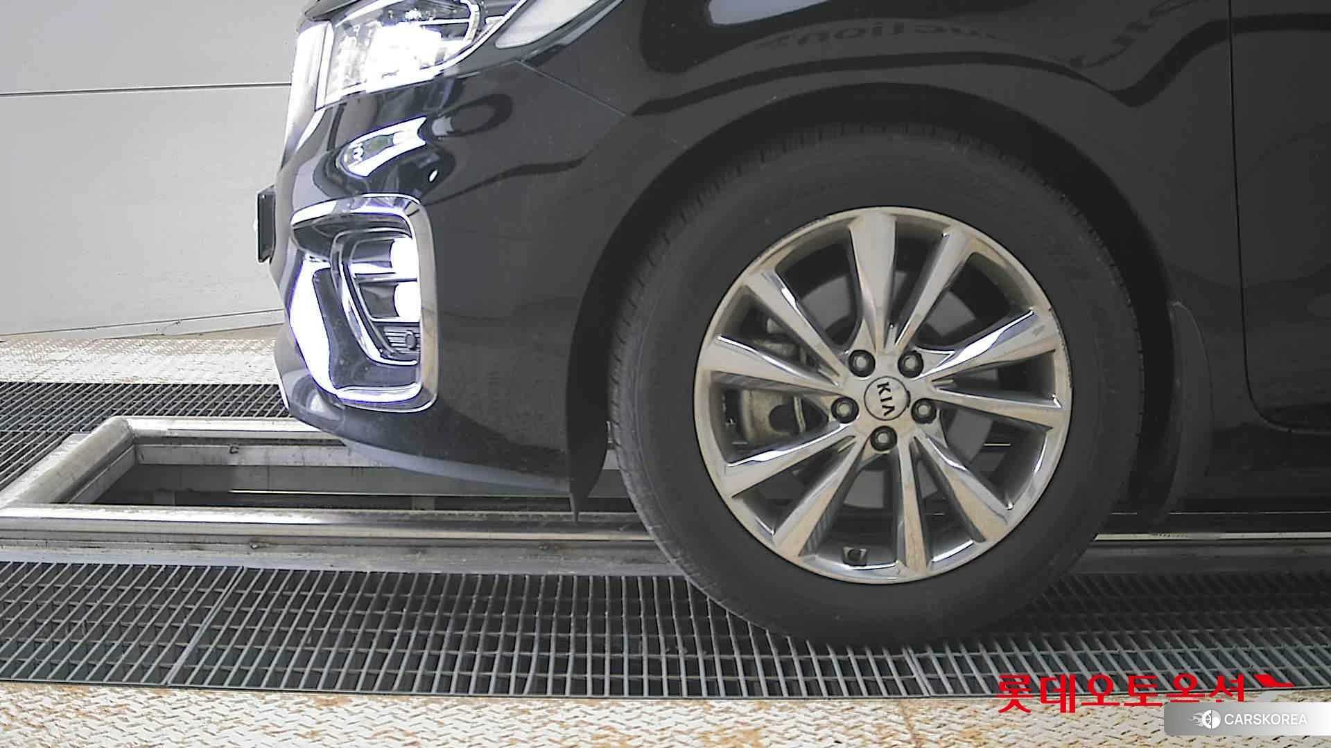 Kia Carnival id 4312630 из Кореи 13