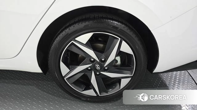 Hyundai Avante Hybrid (CN7) id 4469779 из Кореи 13
