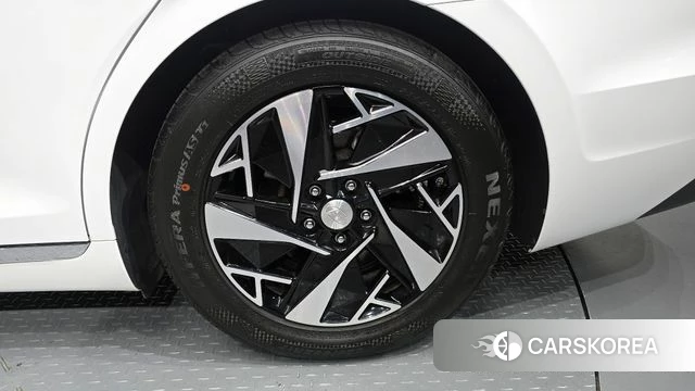Hyundai The New Grandeur IG Hybrid id 4350779 из Кореи 13