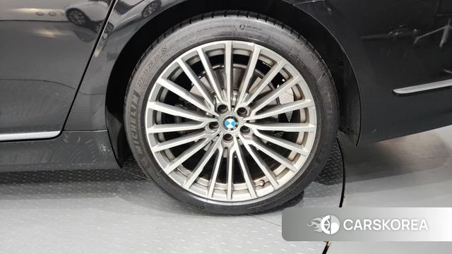 BMW 7 Series (G11) id 4282850 из Кореи 13