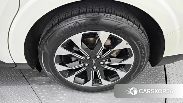 Kia Carnival 4th generation id 4395128 из Кореи 13