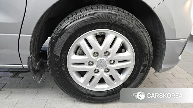 Hyundai The New Grand Starex id 4390645 из Кореи 13