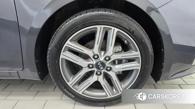 Kia Come New K3 id 4872946 из Кореи 13