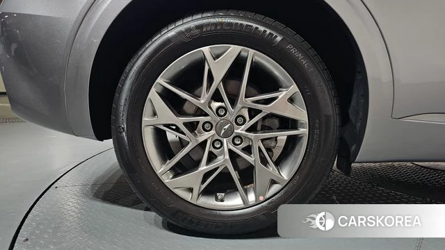 Genesis GV70 id 4736481 из Кореи 13