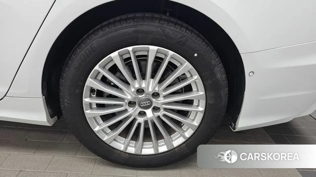 Audi A6 (C8) id 4530236 из Кореи 13
