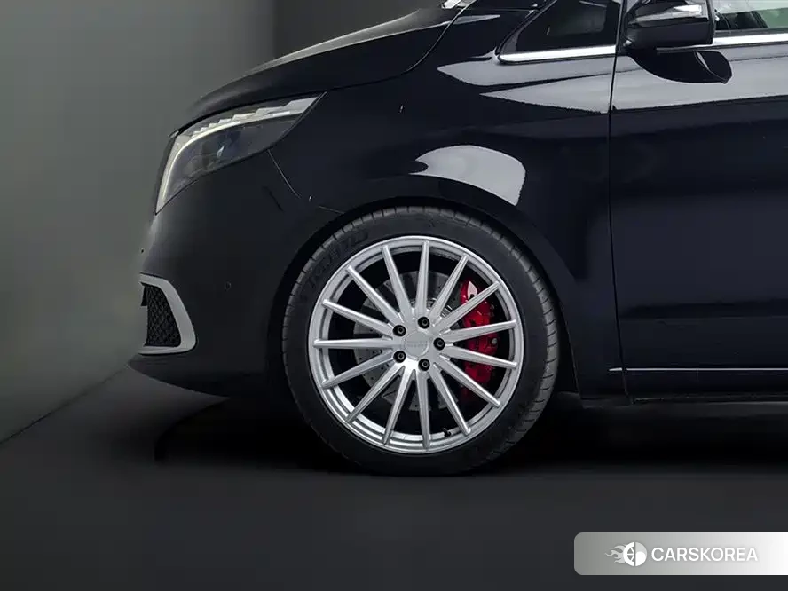 Mercedes-Benz V-Class id 4600799 из Китая 14