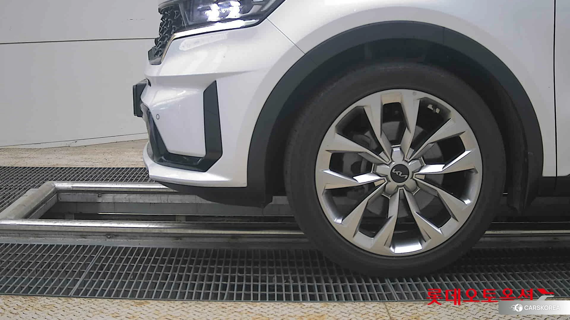 Kia Sorento id 4289429 из Кореи 13