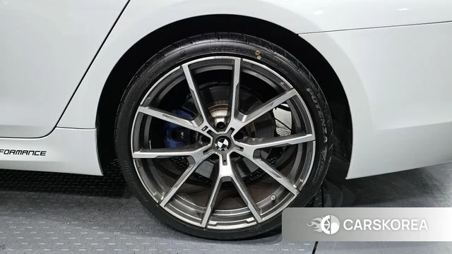 BMW 5 Series (G30) id 4233180 из Кореи 13