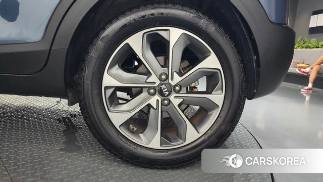 Kia Stonic id 4781153 из Кореи 13